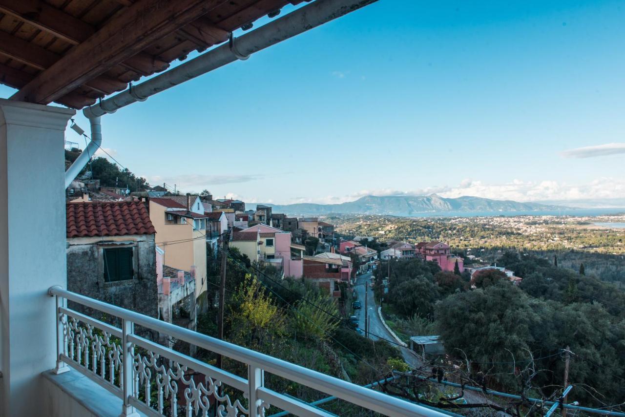 Villa Mary'S House With Panoramic View à Agioi Deka  Extérieur photo