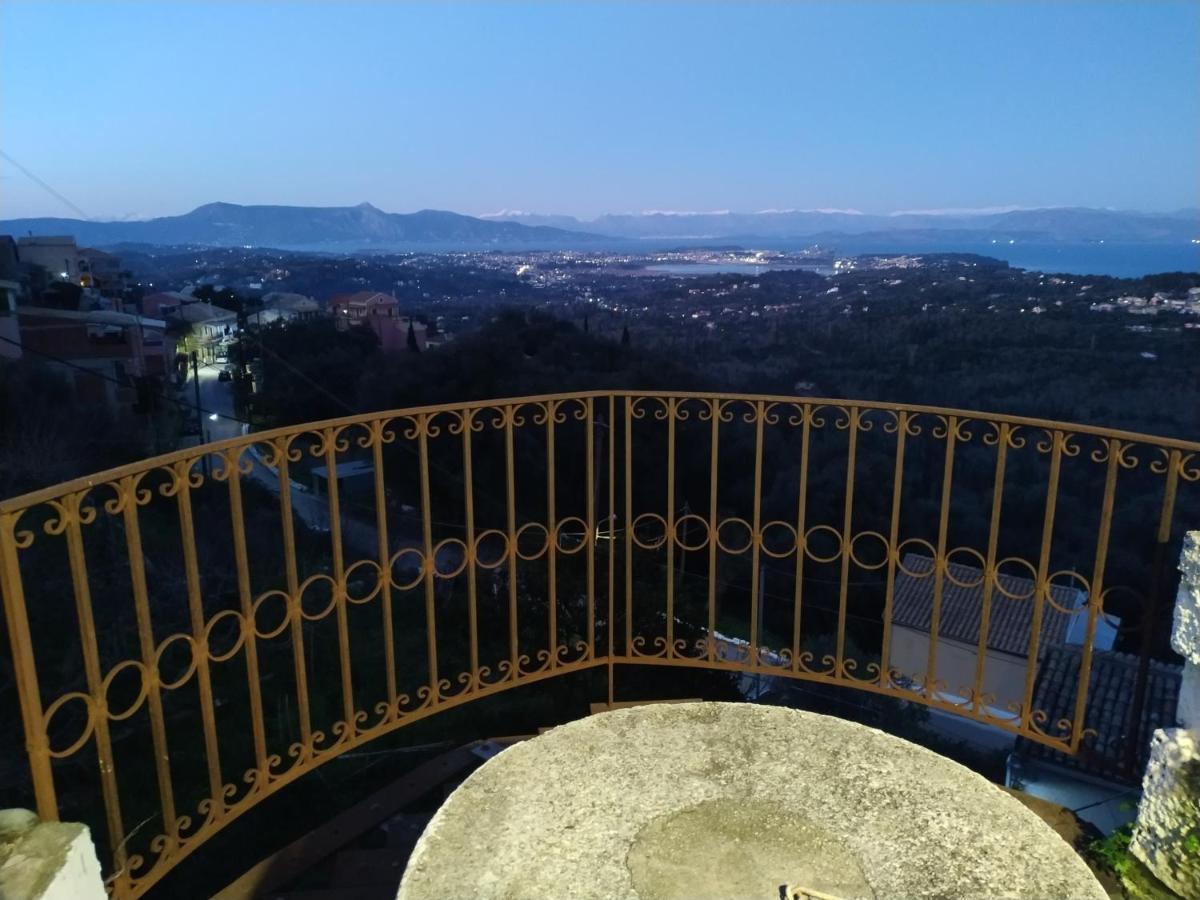 Villa Mary'S House With Panoramic View à Agioi Deka  Extérieur photo